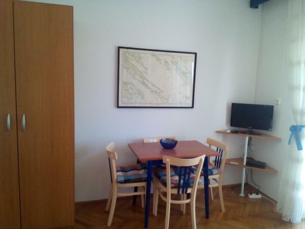 Apartman "Tatjana" Jezera Esterno foto
